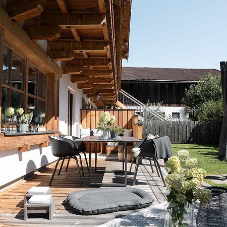 Bewegte Berge Apartments Saalfelden Eksteriør bilde